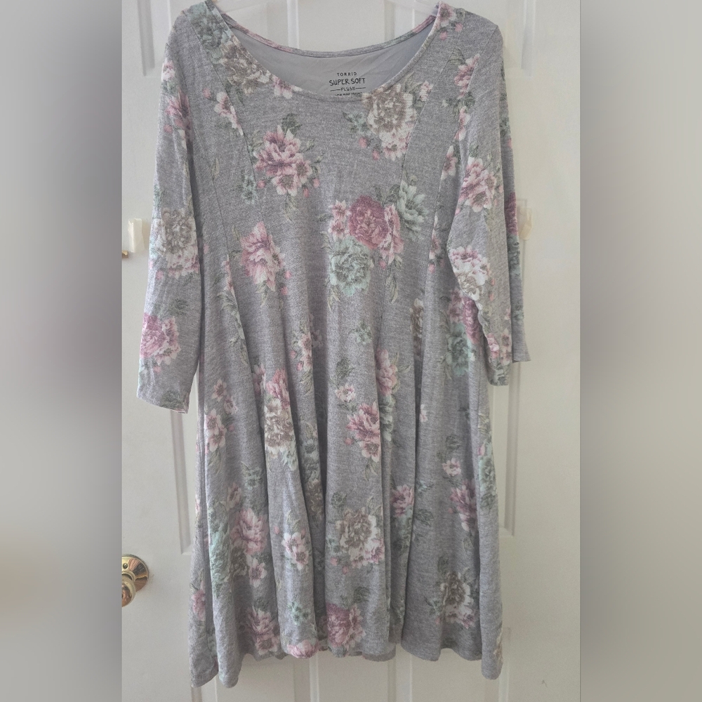 Torrid Gray and Pink Casual Sundress with Scoop Neck 4x